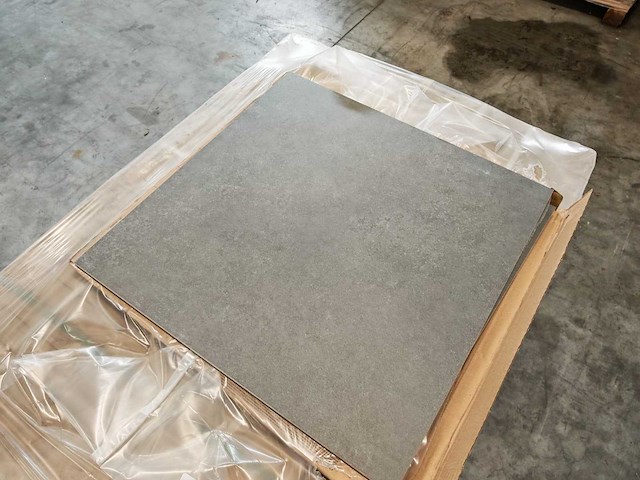 Rako abetone dark grey mat tegel 59,8x59,8 cm 37,44 m² - afbeelding 4 van  9