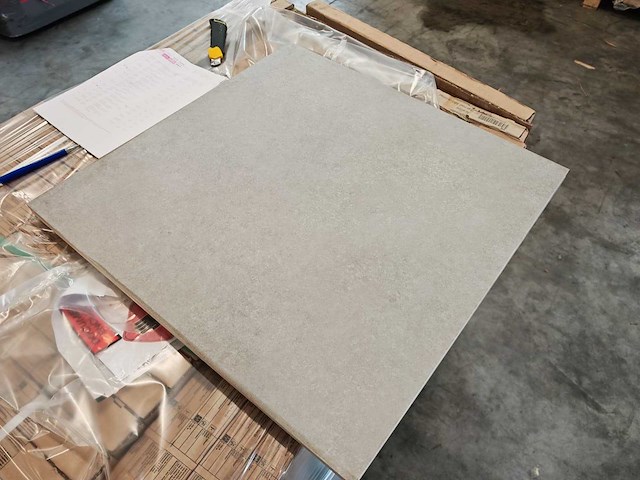 Rako abetone grey mat tegel 59,8x59,8 cm 46,08 m² - afbeelding 3 van  8