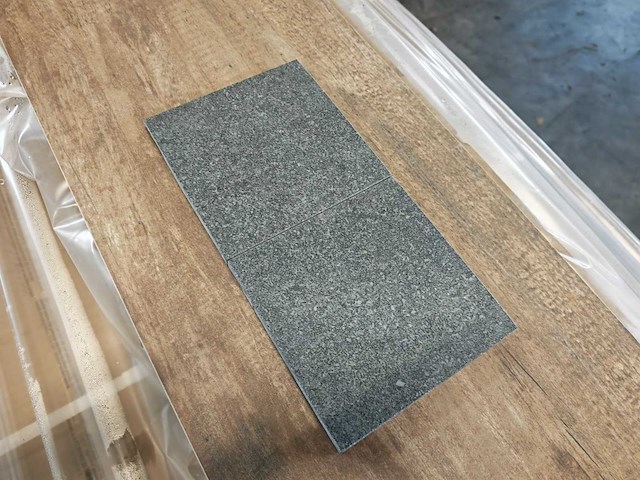 Rako block black mat tegel 15x15 cm 29,23 m² - afbeelding 4 van  7