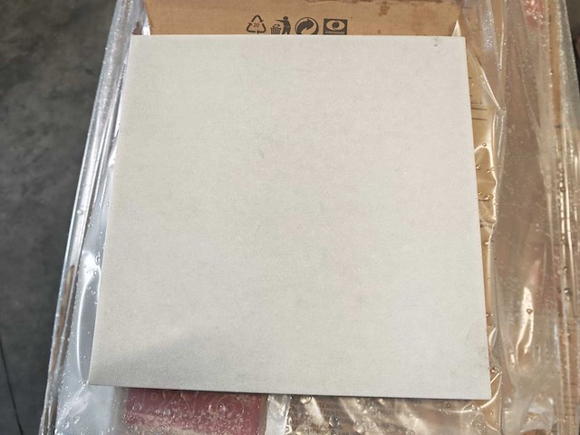 Rako form light grey mat tegel 30x30 cm 18,33 m² - afbeelding 1 van  8