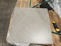 Rako kaamos grey mat tegel 44,5x44,5 cm 8,47 m² - afbeelding 1 van  6