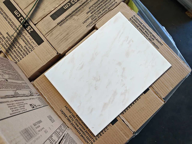 Rako universal beige glans wandtegel 25x33 cm 40,5 m² - afbeelding 3 van  7