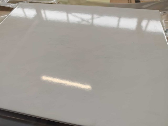 Rako universal grijs glans wandtegel 25x33 cm 36 m² - afbeelding 2 van  8