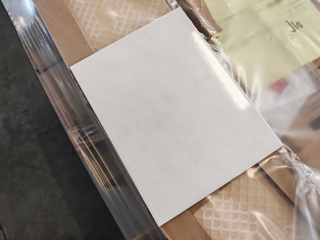 Rako universal grijs glans wandtegel 25x33 cm 36 m² - afbeelding 5 van  8