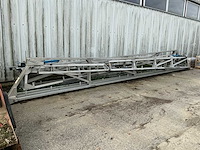 Rampen plus basis lot van onderdelen veldspuit - afbeelding 9 van  14