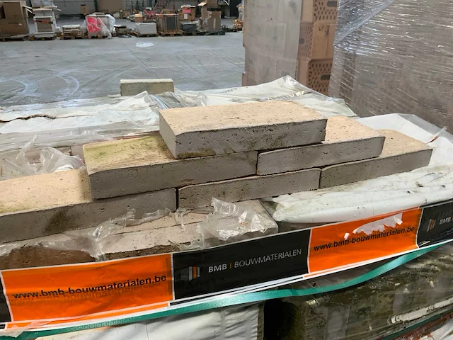 Randers pallet bouwstenen - afbeelding 2 van  4