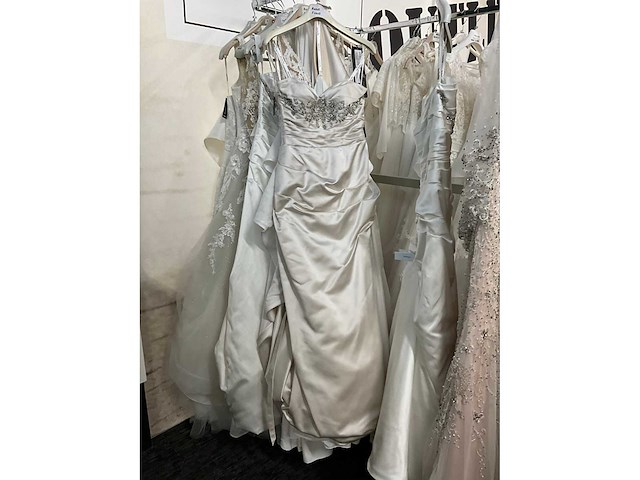 Randy fenoli bruidsjurken (10x) - afbeelding 26 van  30