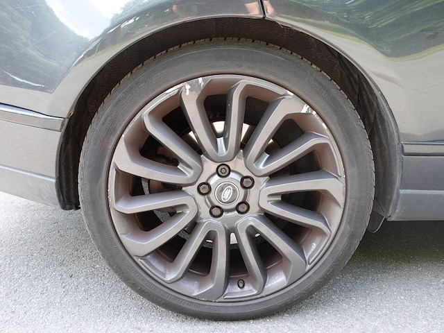 Range rover - afbeelding 16 van  25