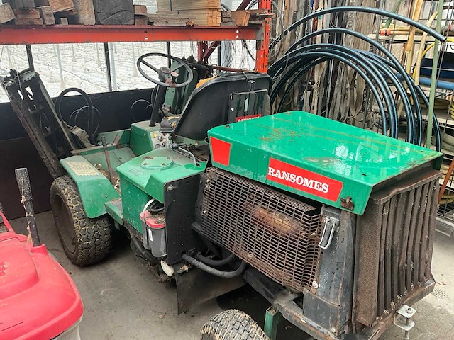 Ransomes grasmaaier - afbeelding 1 van  21
