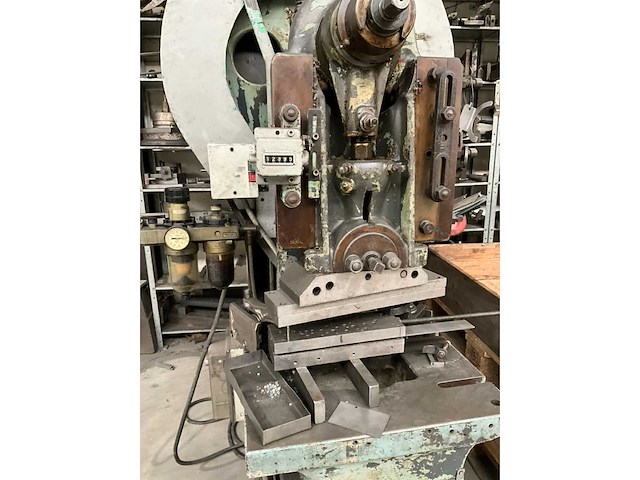 Raskin 20tr - overige pons- en stansmachines - afbeelding 9 van  12