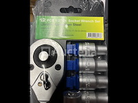 Ratel set met doppen 3/4 - afbeelding 1 van  2