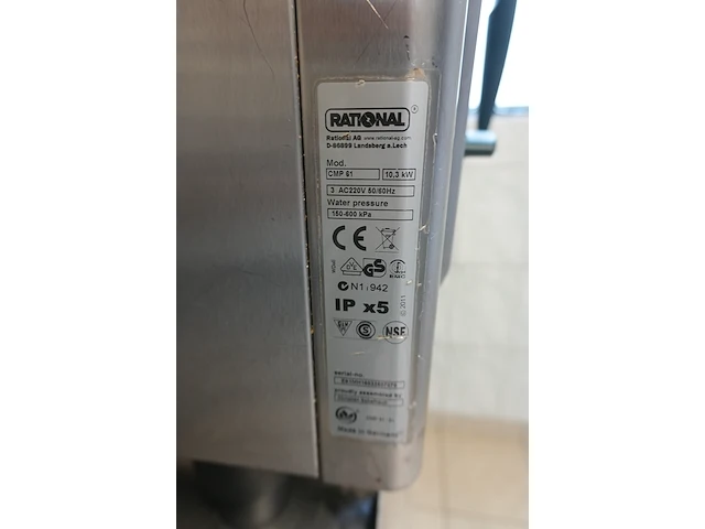 Rational cmp 61 combisteamer met inox onderstel - afbeelding 6 van  11