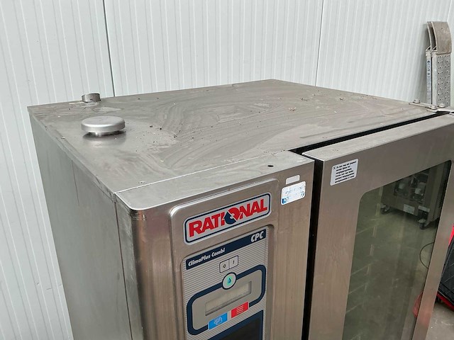Rational combisteamer met rekken - afbeelding 3 van  11