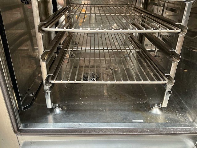 Rational combisteamer met rekken - afbeelding 6 van  11