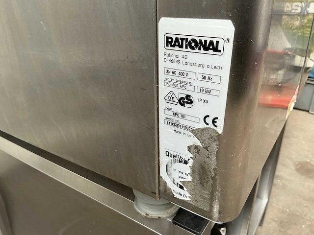 Rational combisteamer met rekken - afbeelding 9 van  11