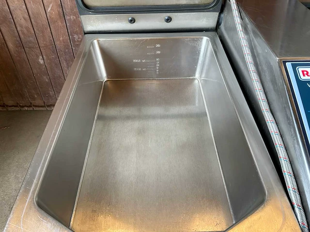 Rational multifunctionele dubbele bakpan / kookapparaat friteuse voor de horecasector - afbeelding 10 van  13