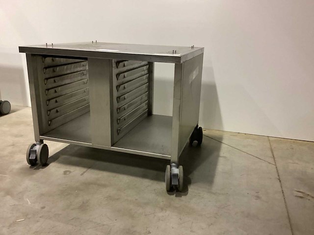 Rational onderstel op wielen - afbeelding 3 van  4