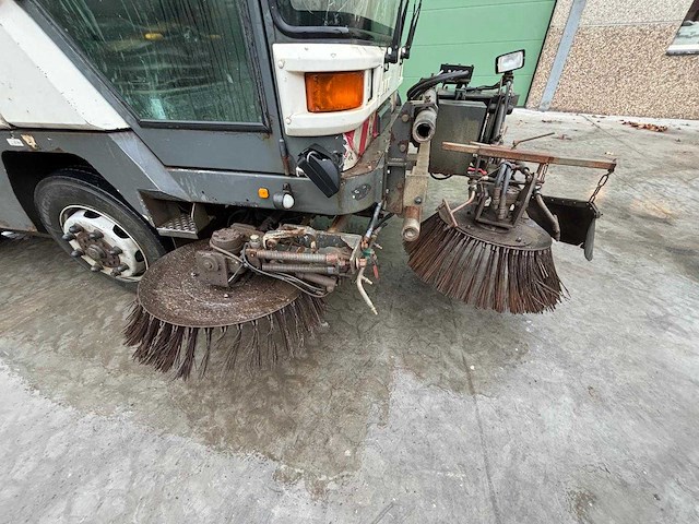 Ravo - 1999 - 560 - straatveegmachine - afbeelding 14 van  18