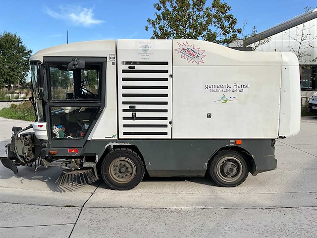 Ravo st 530 euro 5 veegmachine - afbeelding 12 van  50