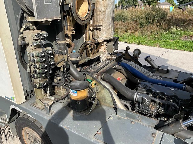 Ravo st 530 euro 5 veegmachine - afbeelding 32 van  50