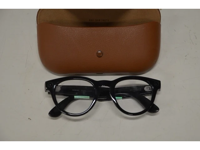 Ray-ban meta (gen 2) headliner smart glasses, kleur: f shiny black, glazen: l transitions sapphire, maat: s 50 (11) - afbeelding 1 van  9