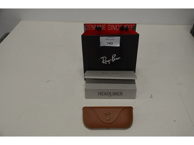 Ray-ban meta (gen 2) headliner smart glasses, kleur: f shiny black, glazen: l transitions sapphire, maat: s 50 (11) - afbeelding 6 van  9