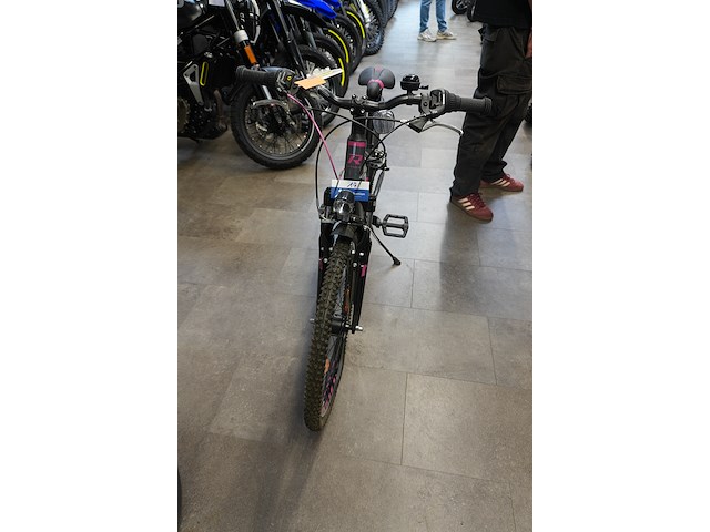 Raymon fourray 1.0 mountainbike, kinderfiets - afbeelding 6 van  13