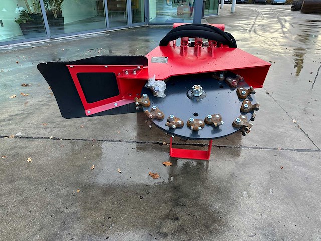 Raytree - 2025 - rtsg30 - voorzetapparatuur - stobbenfrees - afbeelding 4 van  11