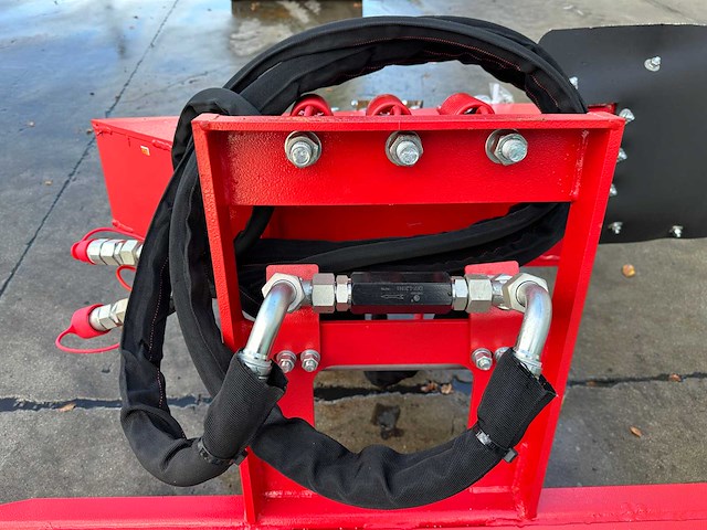 Raytree - 2025 - rtsg30 - voorzetapparatuur - stobbenfrees - afbeelding 10 van  11