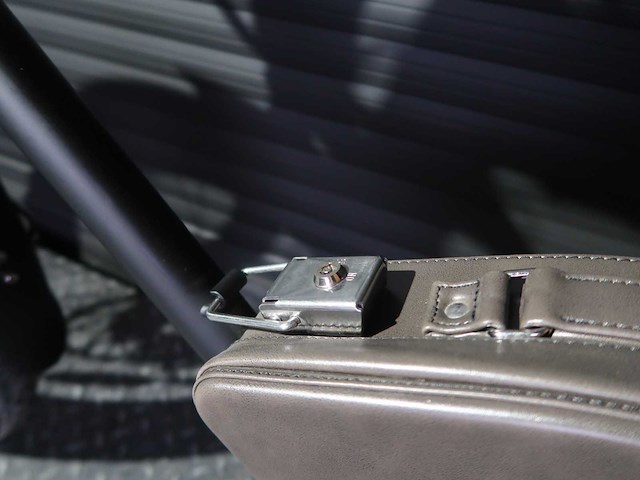 Rayvolt clubman black 36v10ah accu - afbeelding 18 van  20