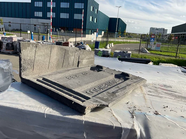 Rbb stonewold gevelpannen - afbeelding 2 van  4