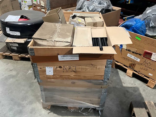 Rbm partij vloerverwarming montagestukken - afbeelding 1 van  4