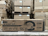 R/c licensed audi e-tron gt - black - afbeelding 2 van  5