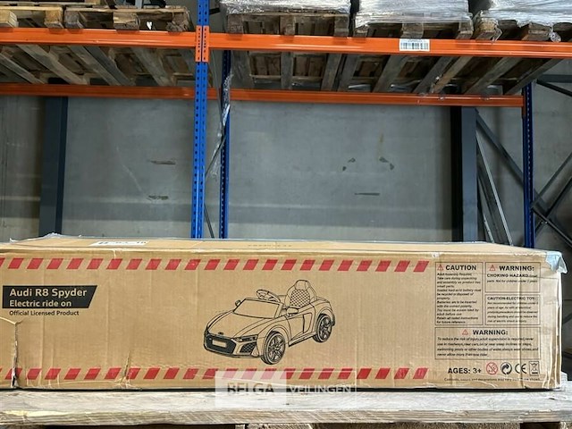 R/c licensed audi r8 spyder black - afbeelding 2 van  4