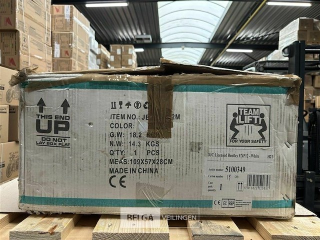 R/c licensed bentley exp12 white - afbeelding 2 van  3