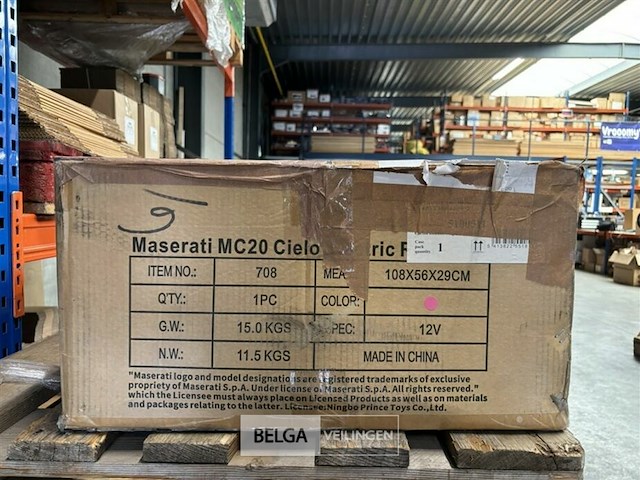 R/c licensed maserati mc 20 cielo - pink - afbeelding 4 van  5