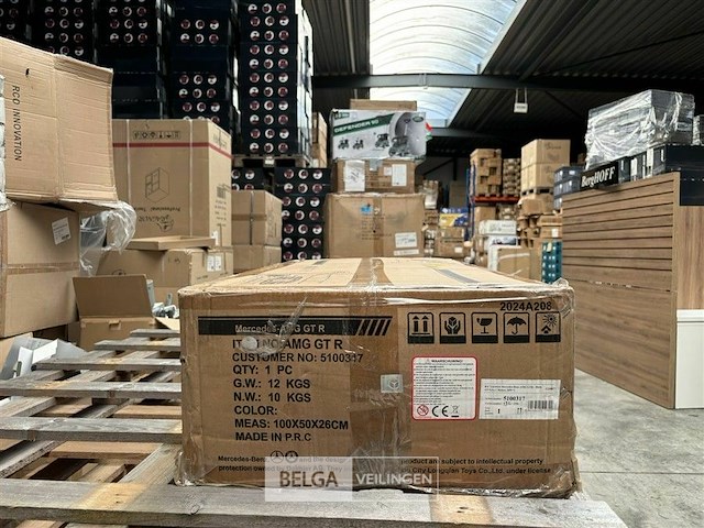 R/c licensed mercedes benz amg gtr - black - afbeelding 3 van  4