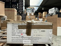 R/c licensed mercedes benz cls350 - pink - afbeelding 2 van  3