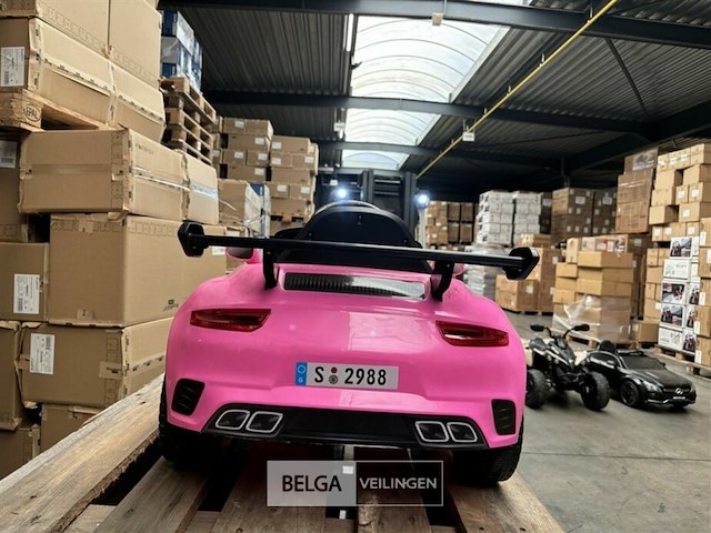R/c ride on car porsche look - pink - afbeelding 7 van  9