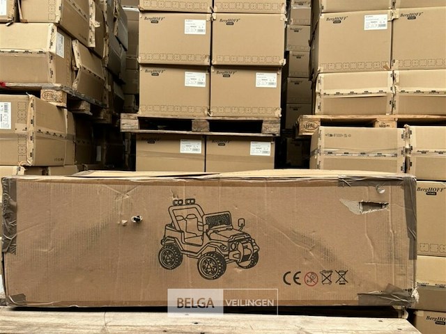 R/c ride on jeep - black - afbeelding 2 van  4