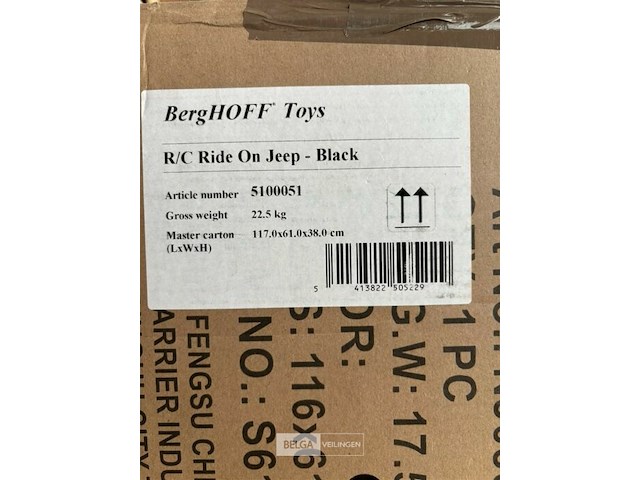 R/c ride on jeep - black - afbeelding 4 van  4