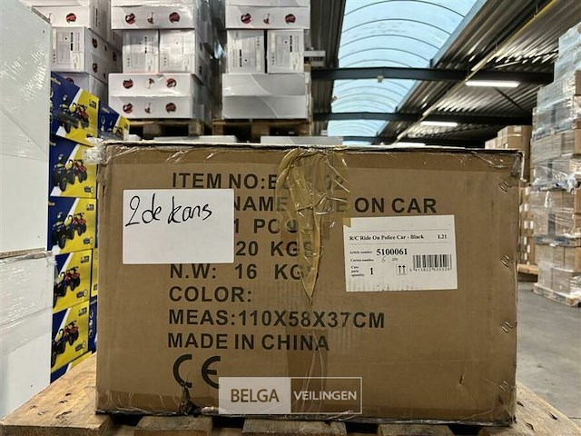 R/c ride on police car black - afbeelding 3 van  4