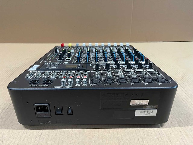 Rcf l-pad 12cx 12-channel mixer with effects - afbeelding 7 van  8