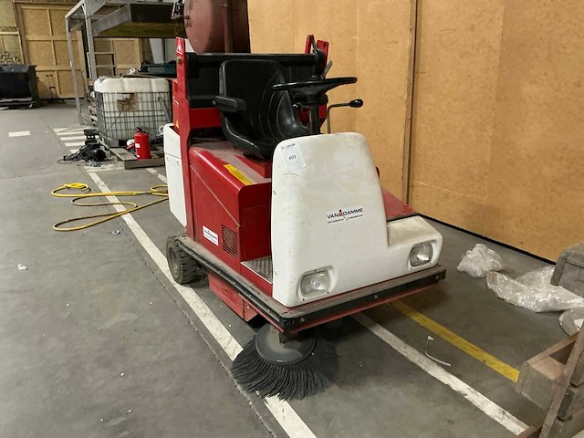 Rcm veegmachine - afbeelding 1 van  3