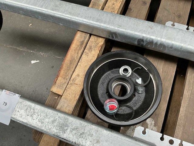 R&co geremde as voor aanhangwagen (3x) - afbeelding 5 van  8