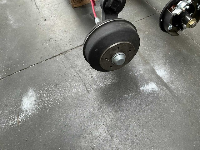 R&co geremde as voor aanhangwagen (3x) - afbeelding 3 van  5