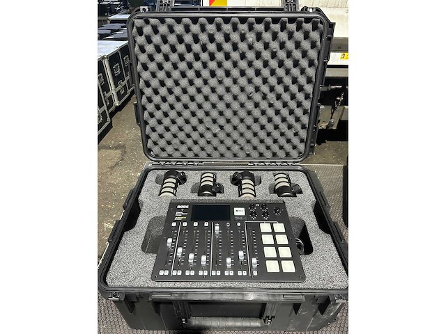 Røde - podcast - podcast set røde - afbeelding 3 van  4