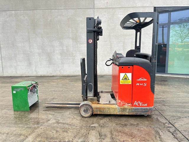 Reach-heftruck linde r14 elektrisch 2007 - afbeelding 1 van  1