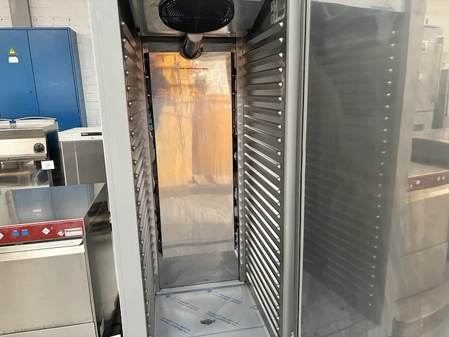 Reach-in koelkast topcold ecpg801 bt - afbeelding 3 van  4