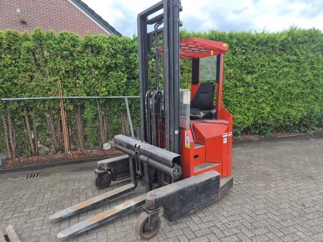 Reachtruck bt frt 2000 se-5 elektrisch 2000kg 4.15m 1994 - afbeelding 1 van  1